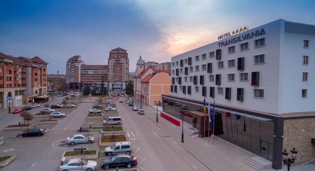 Hotel Transilvania Alba Iulia Exteriör bild