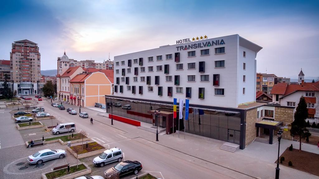 Hotel Transilvania Alba Iulia Exteriör bild
