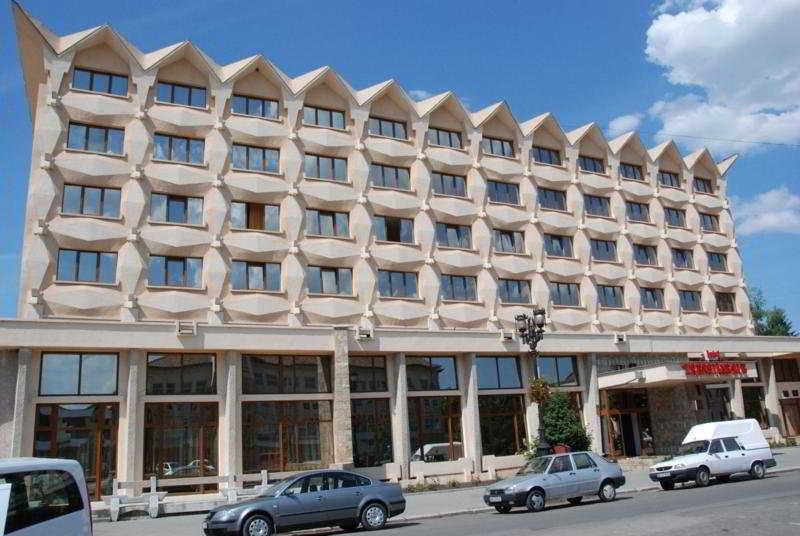 Hotel Transilvania Alba Iulia Exteriör bild