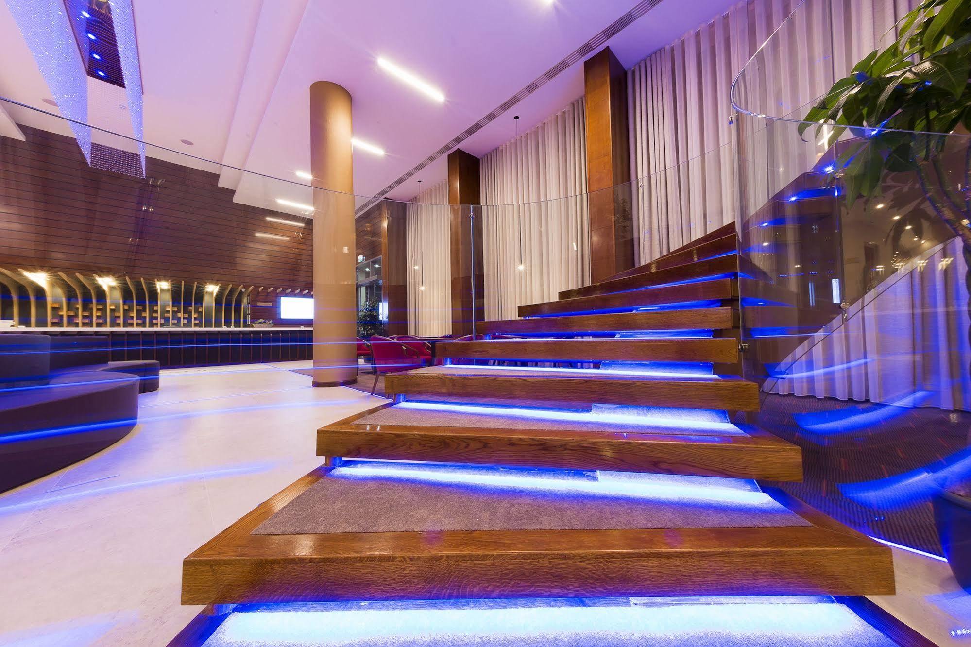 Hotel Transilvania Alba Iulia Exteriör bild